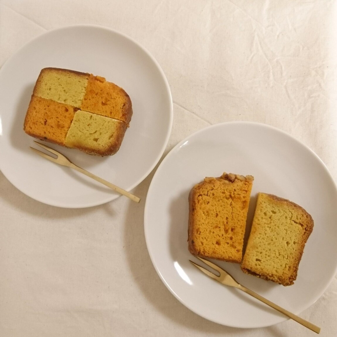 キャロットのケーキとバナナのケーキ