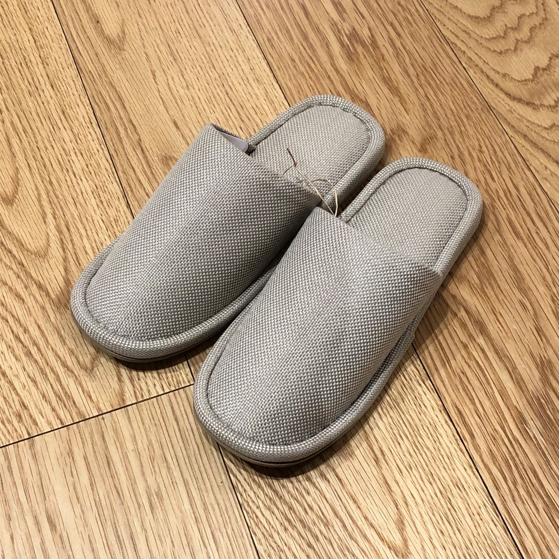 洗える左右のないスリッパ