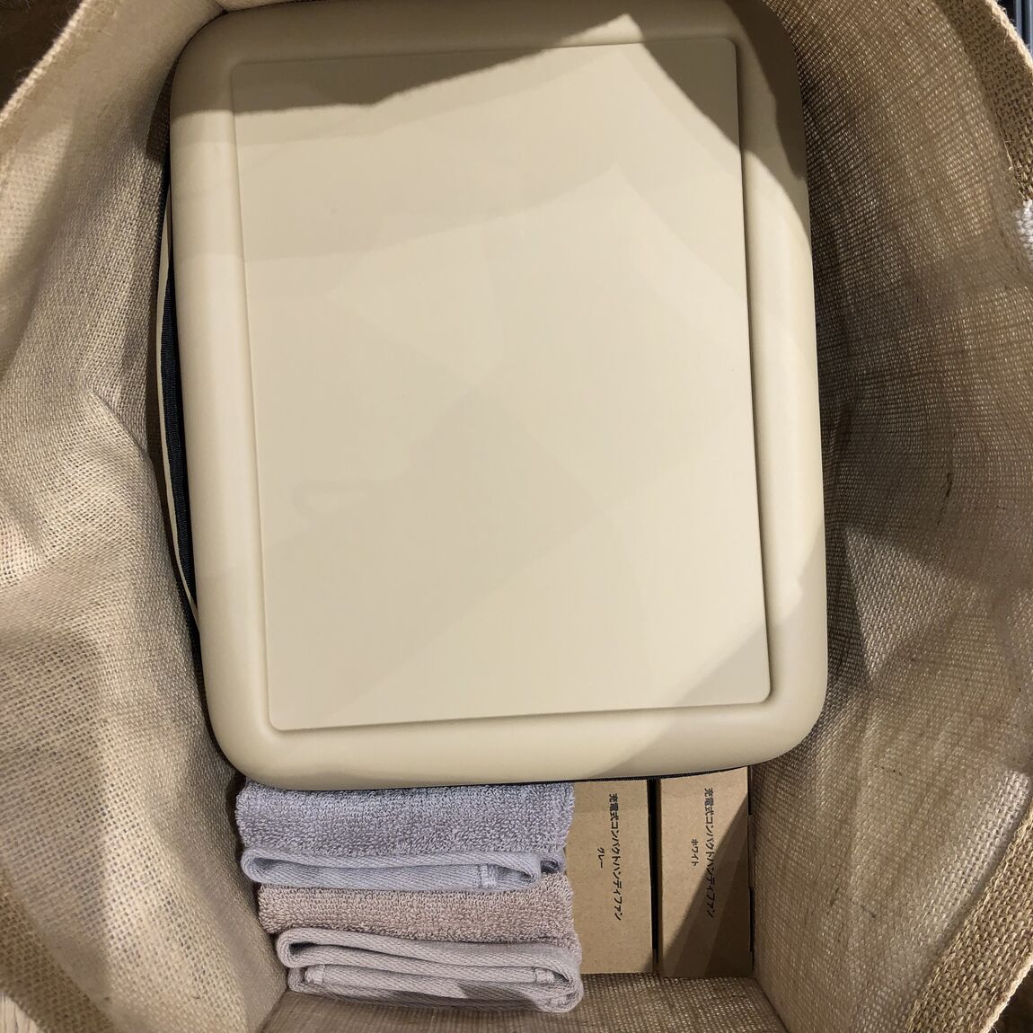 A3お出かけ用入れてます
