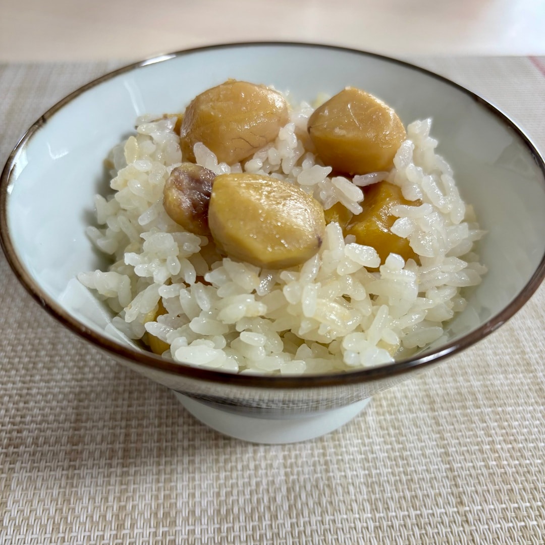 【アミュプラザみやざき】秋を感じる炊き込みごはんをお手軽に_KwZ6C8