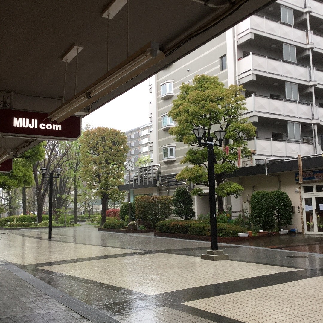 【MUJIcom光が丘ゆりの木商店街】リネンの衣服各種入荷しています