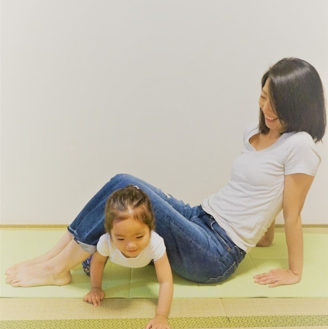 ＜おうちですごそう＞体幹力アップ　親子でバランス運動