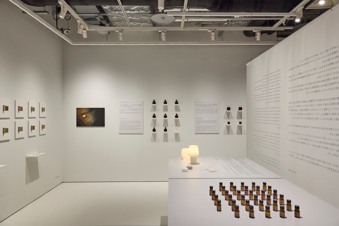 『かおりをきく』展　会場風景