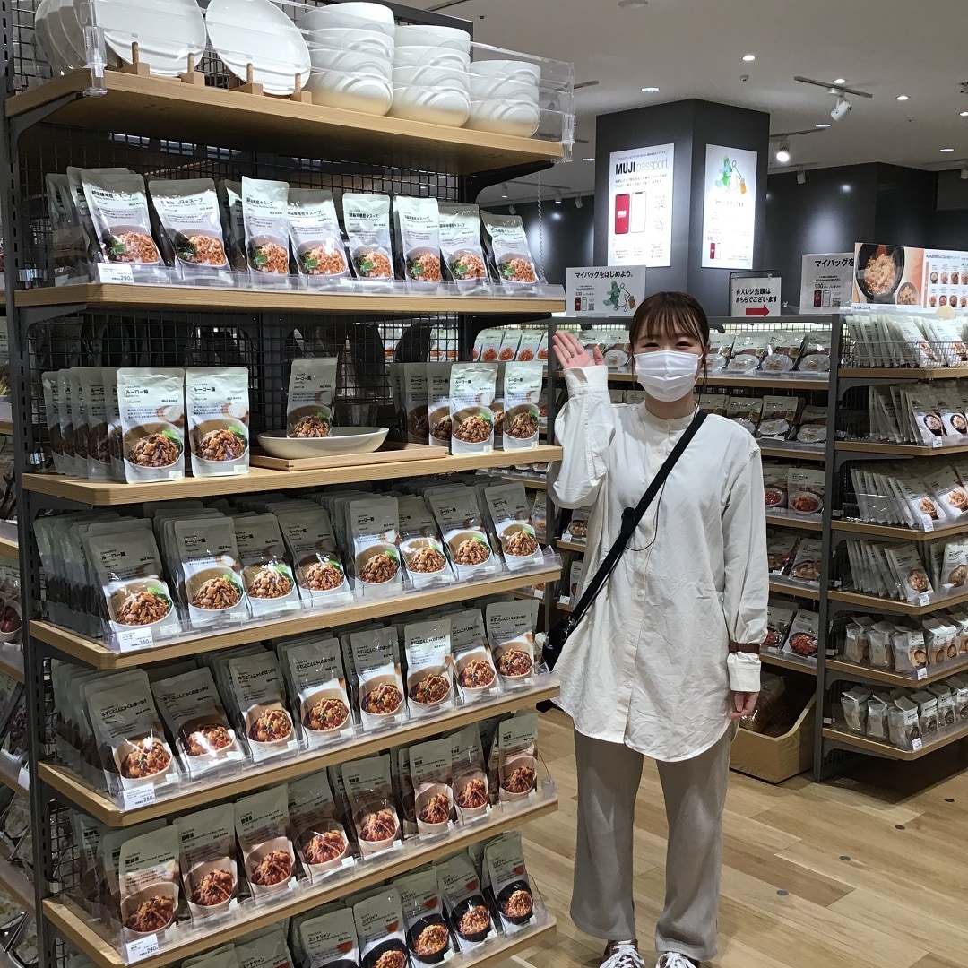 ごはんにかける胡麻味噌担々スープ　売り場画像