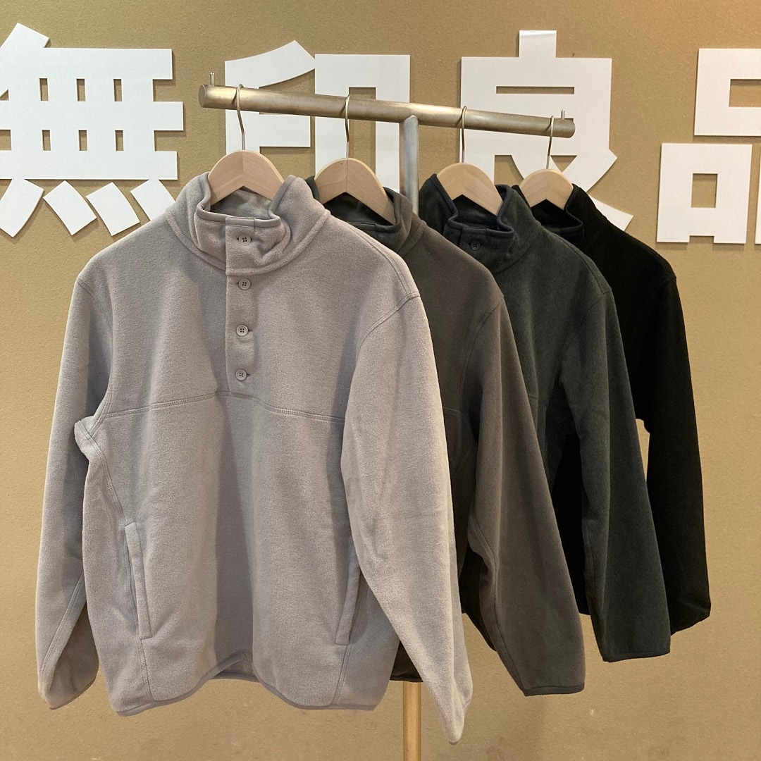 ハンギングされた商品