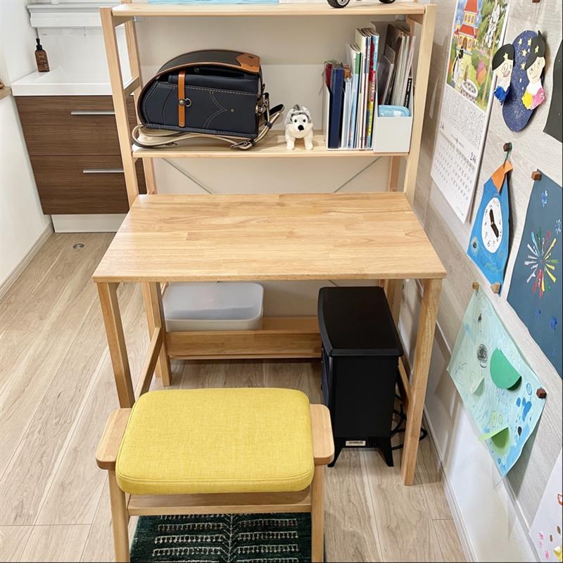 シェルフとデスク