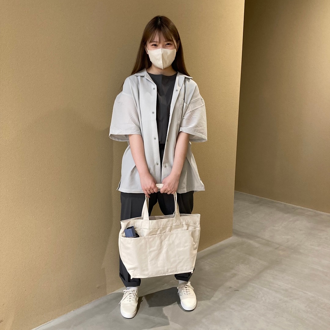 スタッフスナップ③