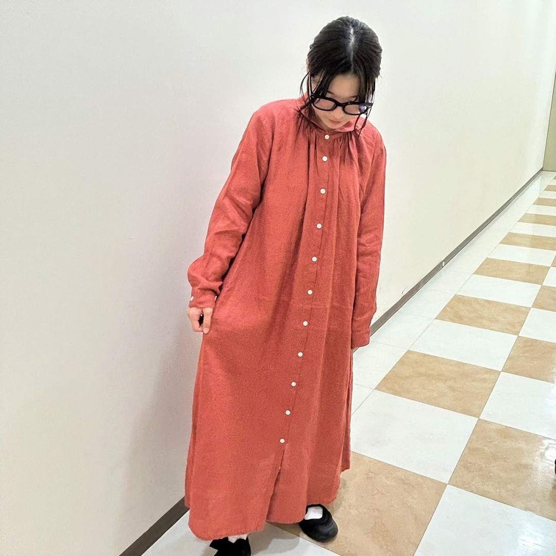 洗いざらし長袖ワンピース