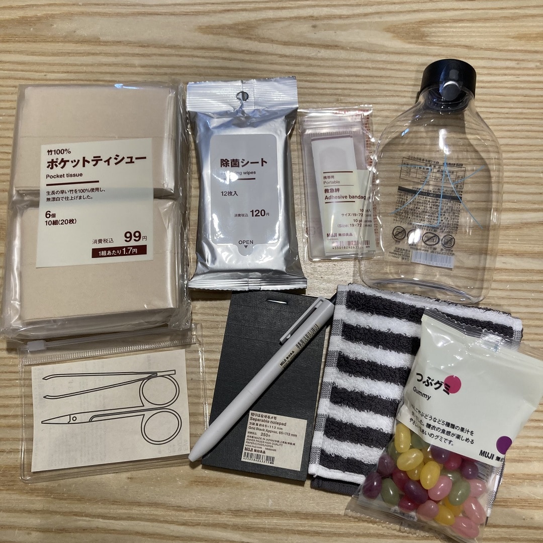 【アスモ高山】お子様の備えにも使えるサコッシュのご紹介