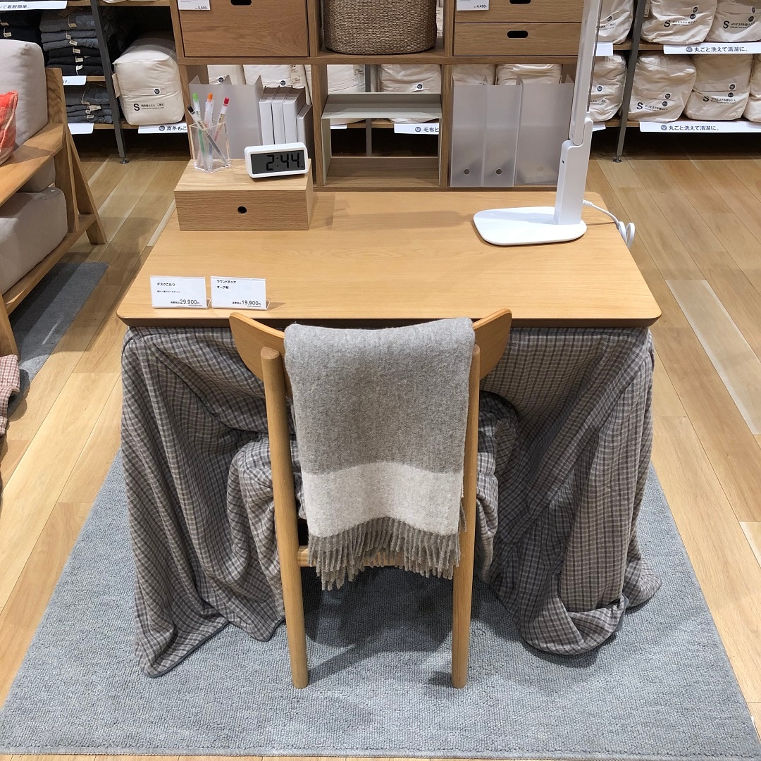 デスクこたつの画像