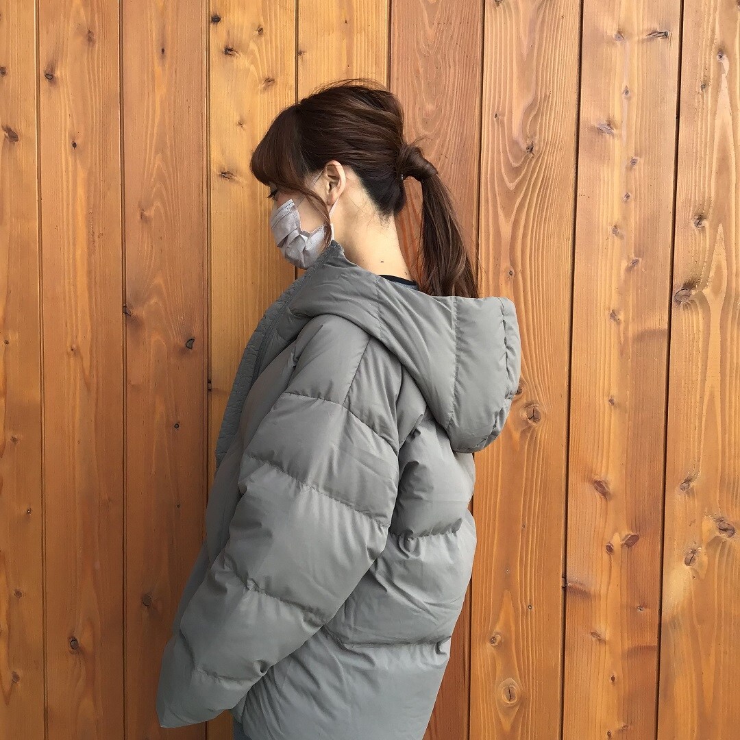 ダウン女性