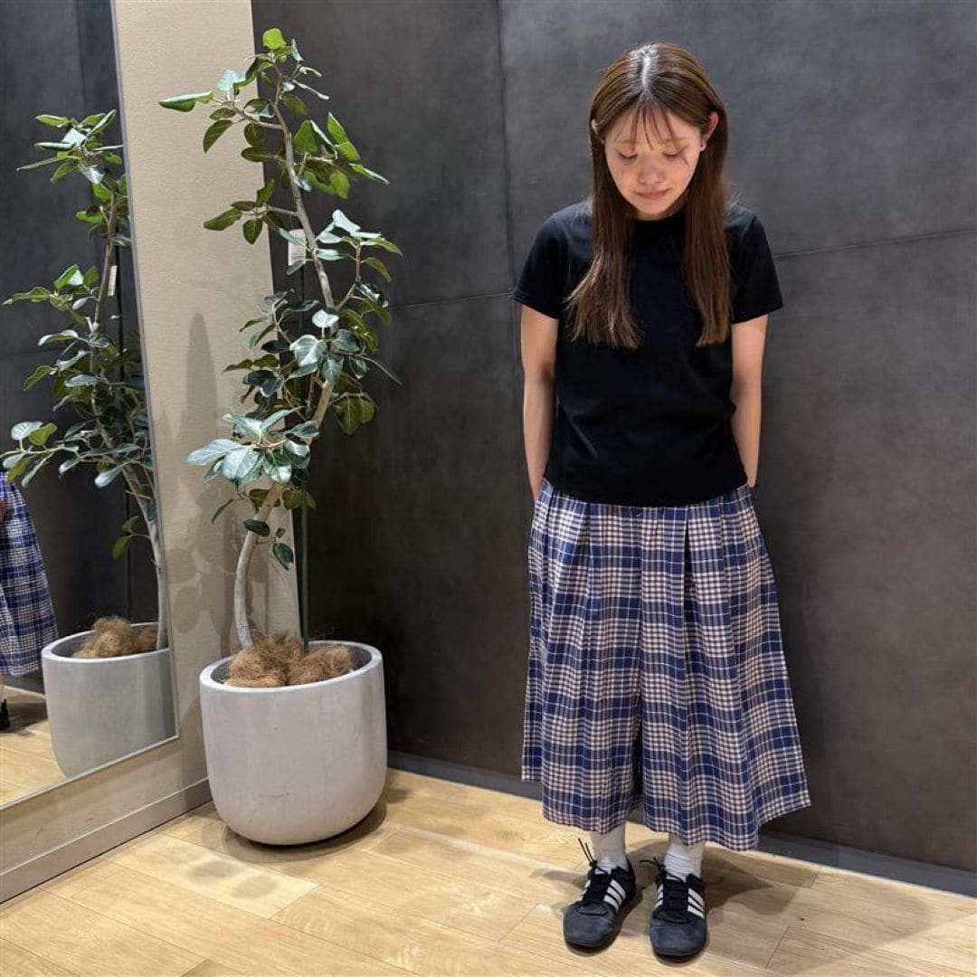 ①