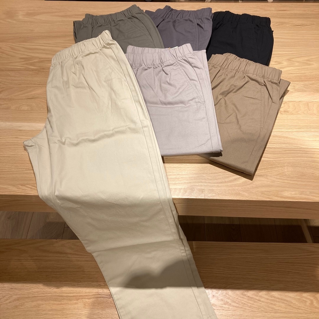 春のおすすめボトムス