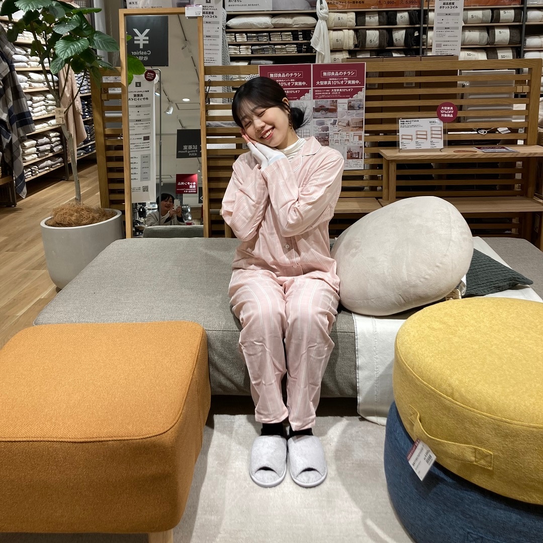 脇に縫い目のない二重ガーゼ長袖パジャマ