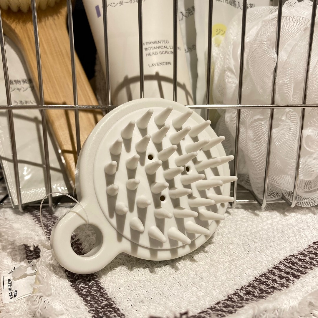 頭皮ケアブラシ