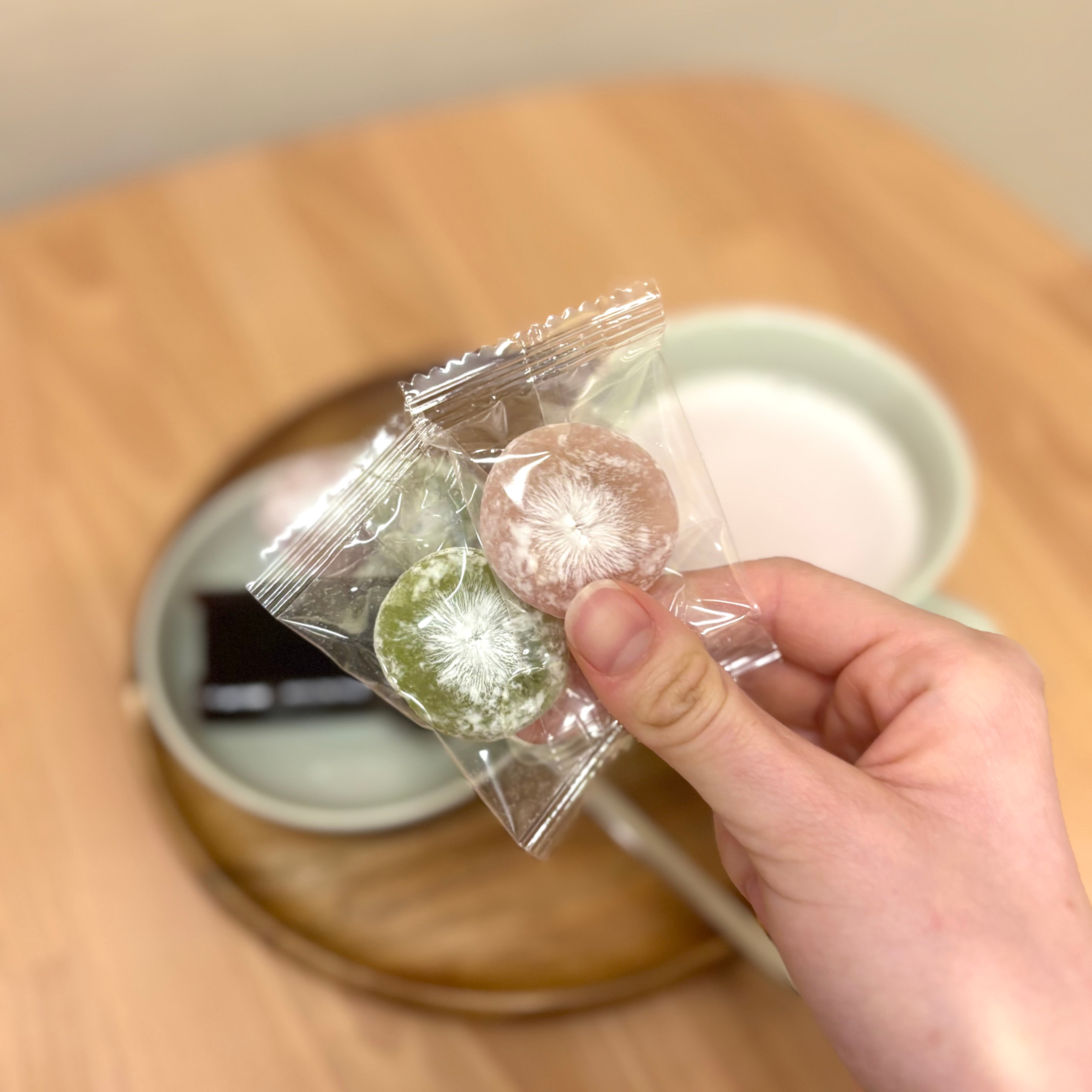 桜と抹茶のひとくち大福