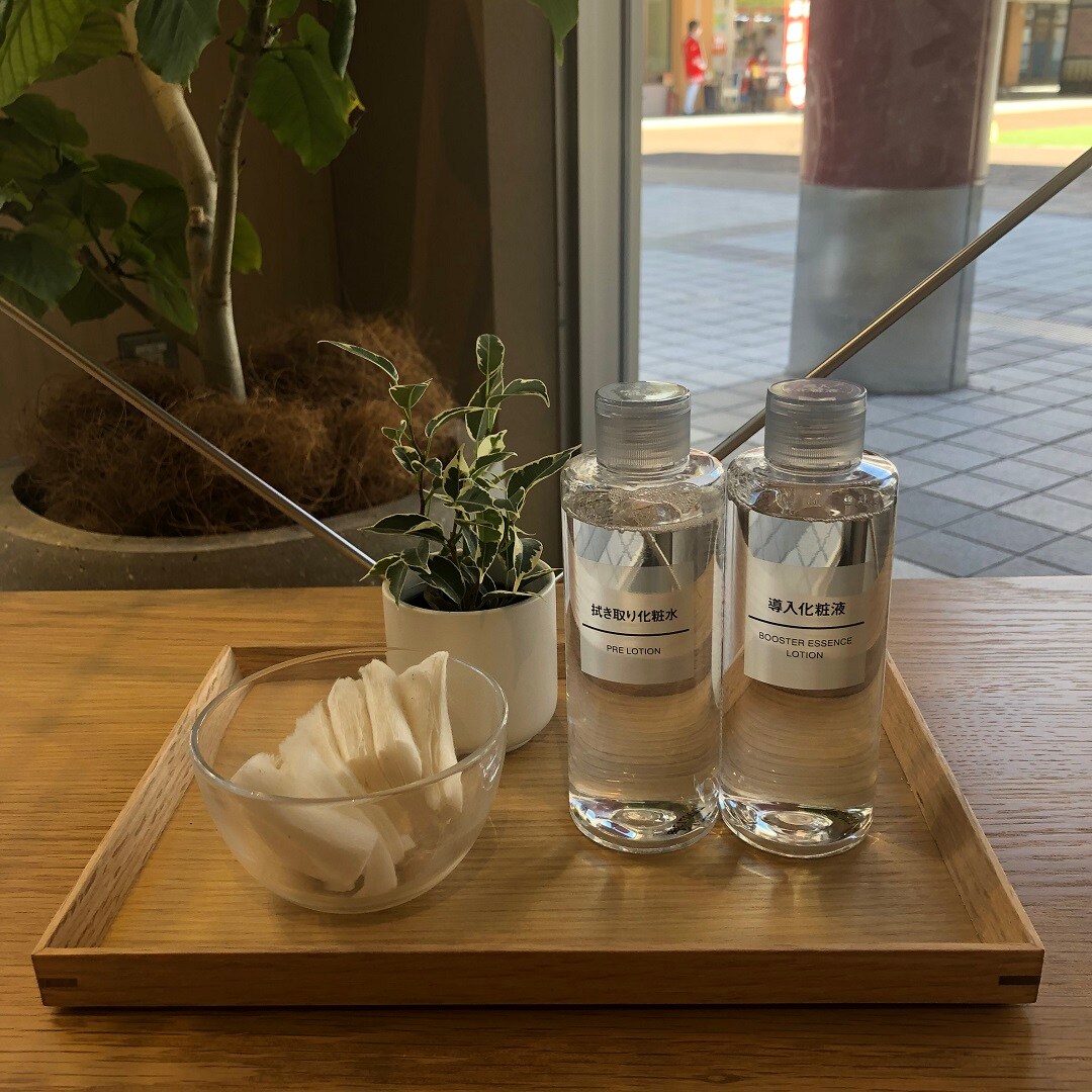 拭き取り化粧水