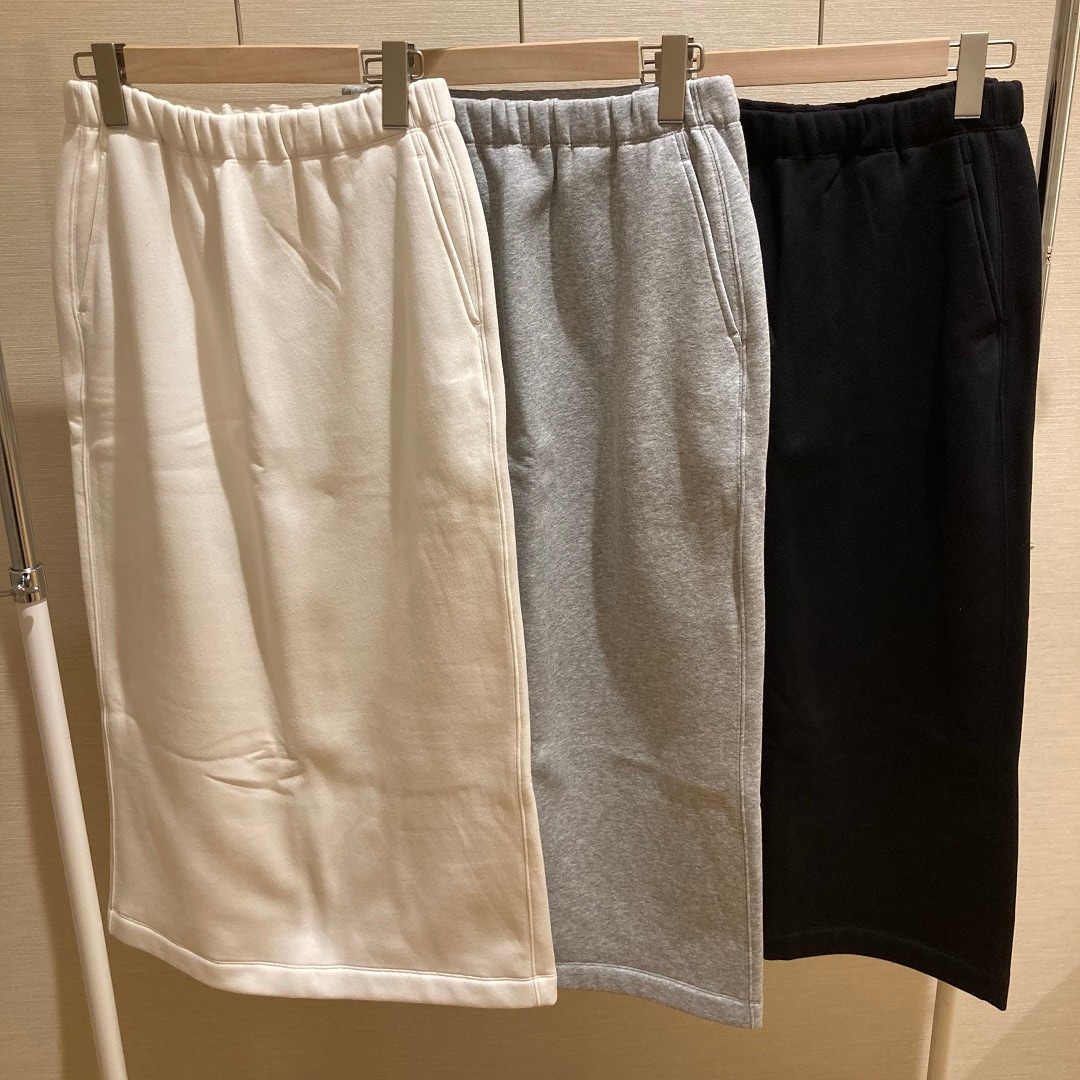スウェットスカート