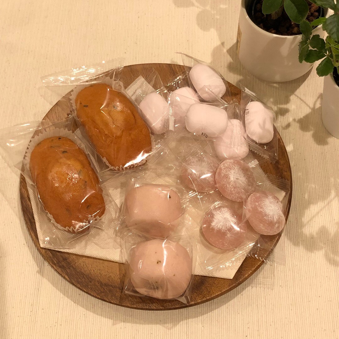 桜菓子トレー盛り２