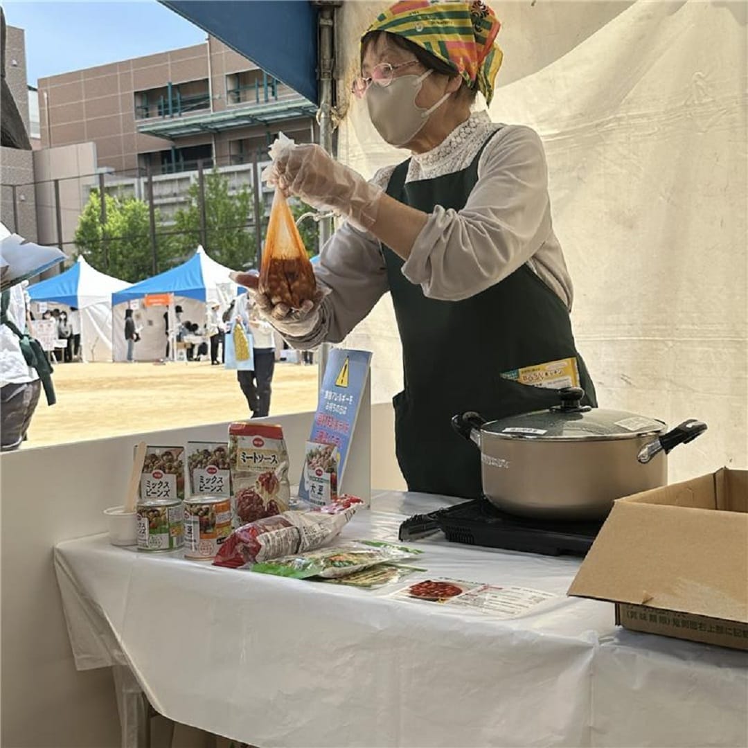 神戸阪急_いつもし屋外