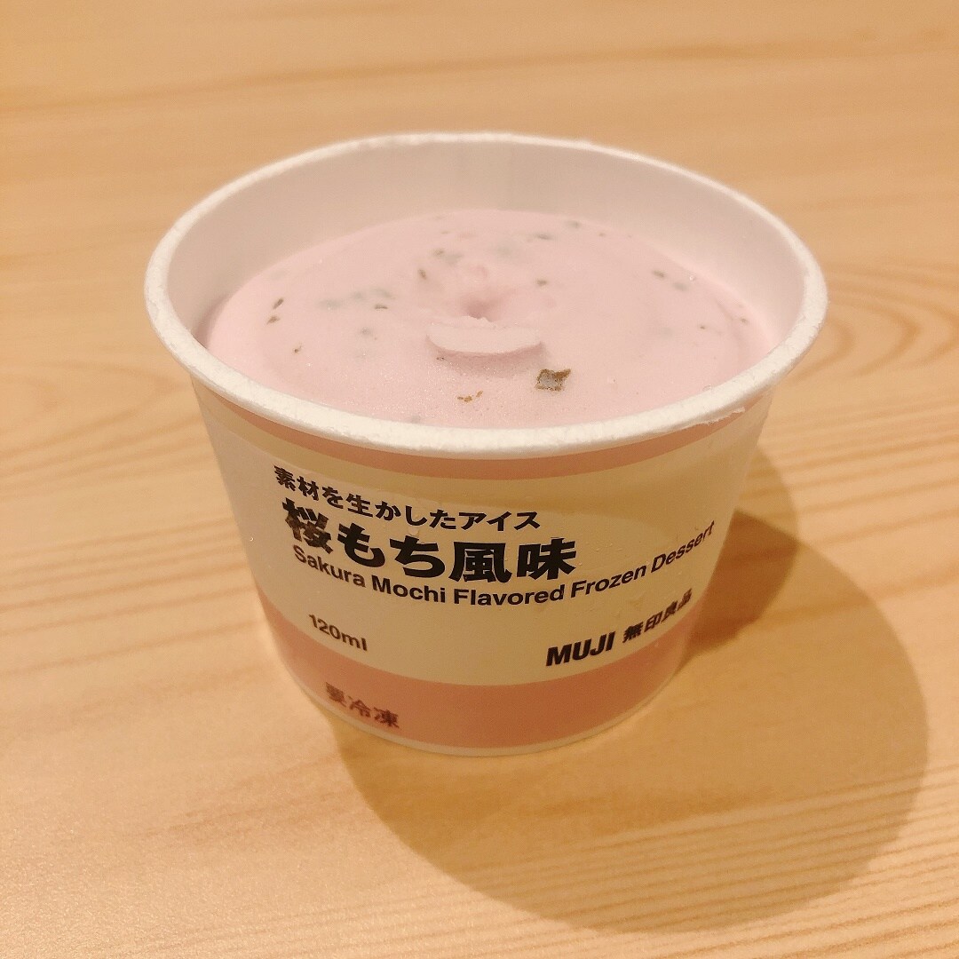 アイスクリーム　桜もち風味