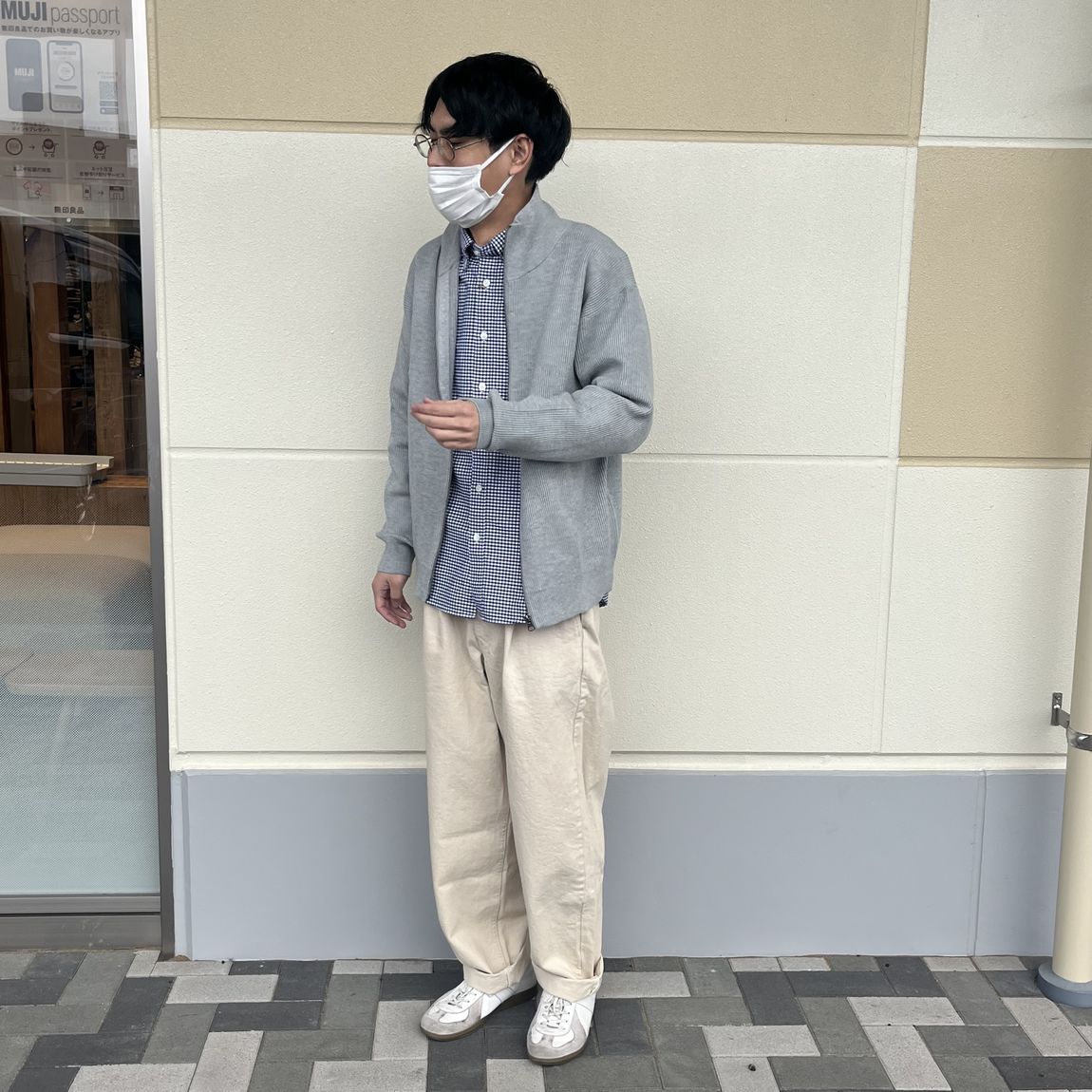 男性スタッフ写真