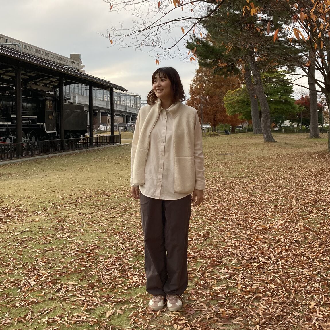 イージーパンツ、ベスト