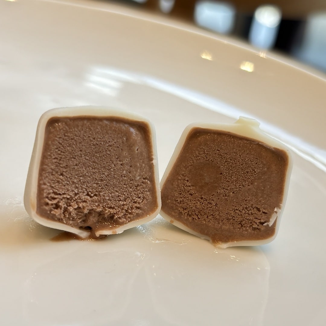 【マルエイガレリア】つい手が伸びる、一口チョコアイス｜スタッフのおすすめ_NwR62H