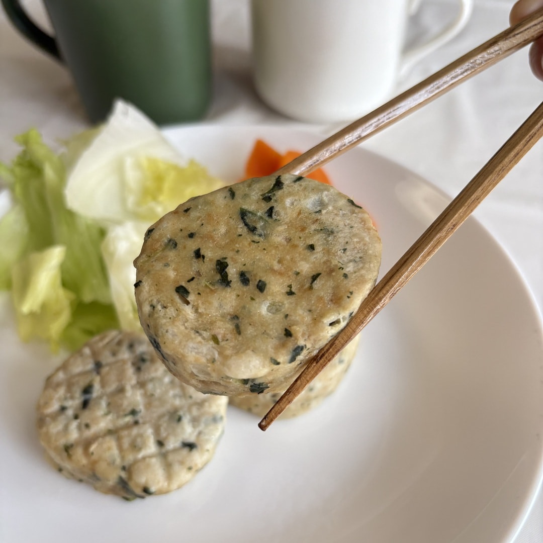 【マルエイガレリア】小さめサイズがうれしい、冷凍ハンバーグ｜スタッフのおすすめ_8kVp6Q
