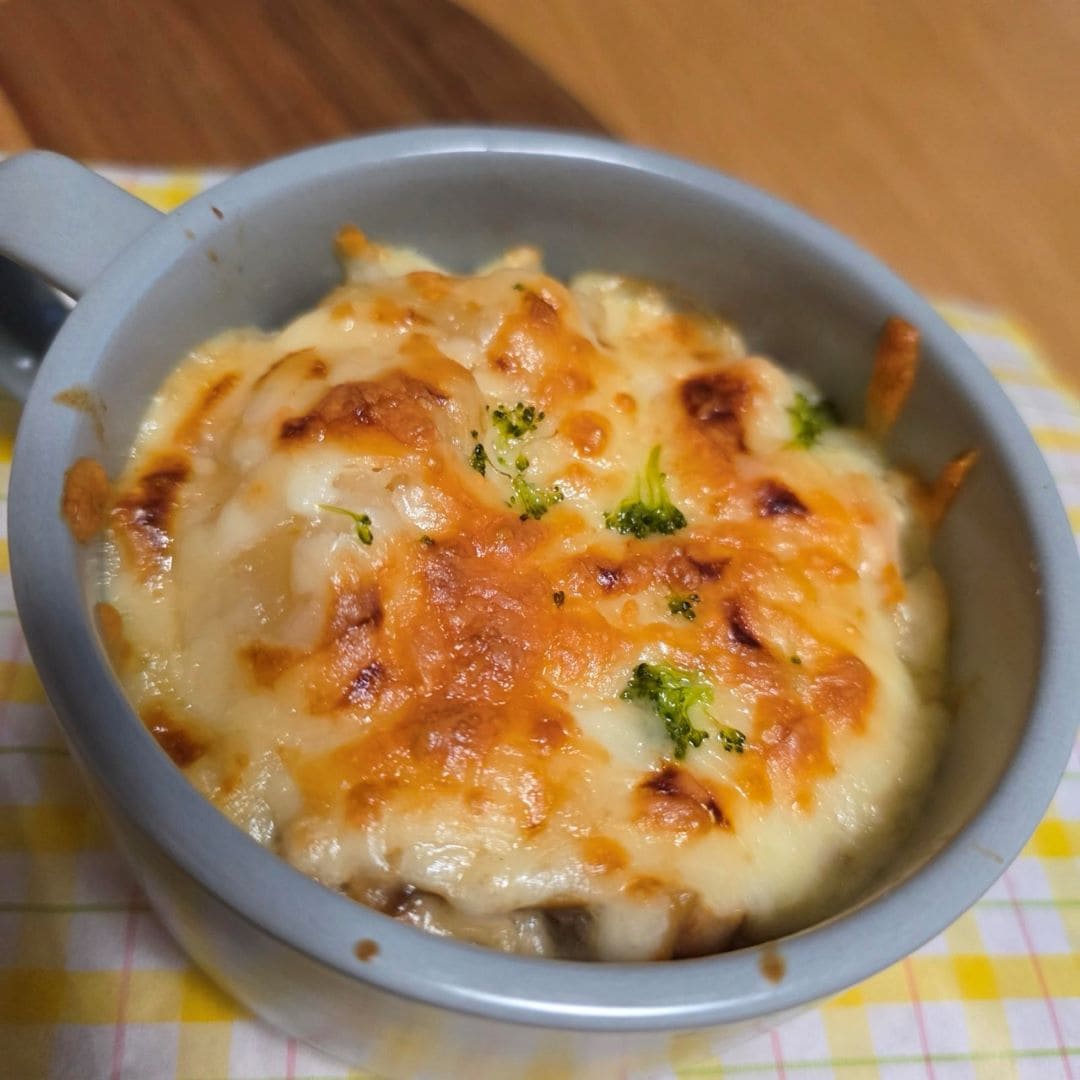 美山牛乳とカマンベールのクリームシチュー