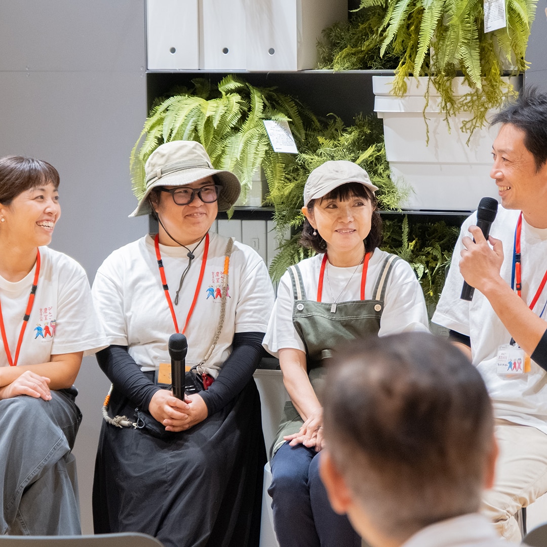 びんご農業女子会メンバーたちによる「農と暮らす、わたしクロストーク」も行いました。