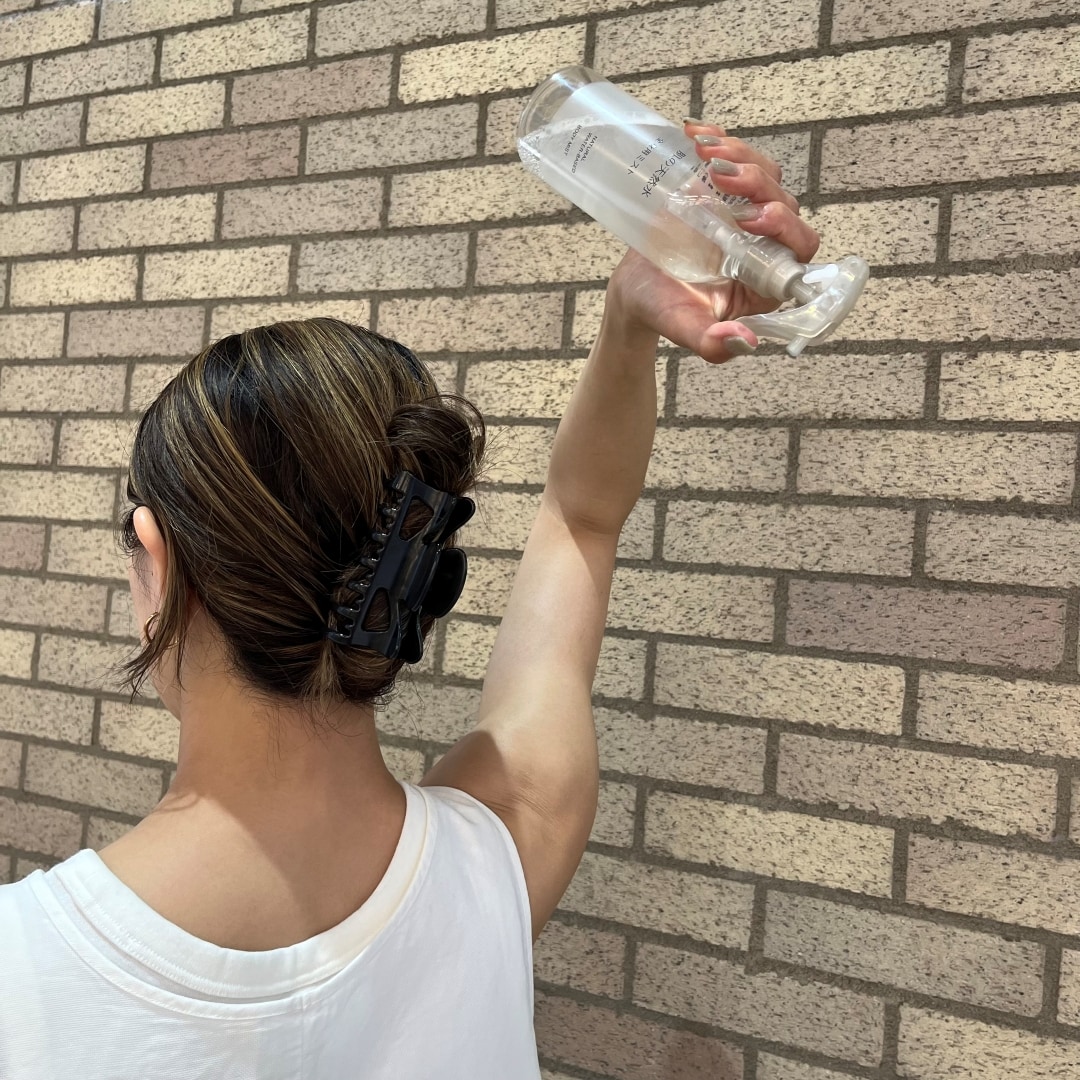 背中にも使える肌の天然水