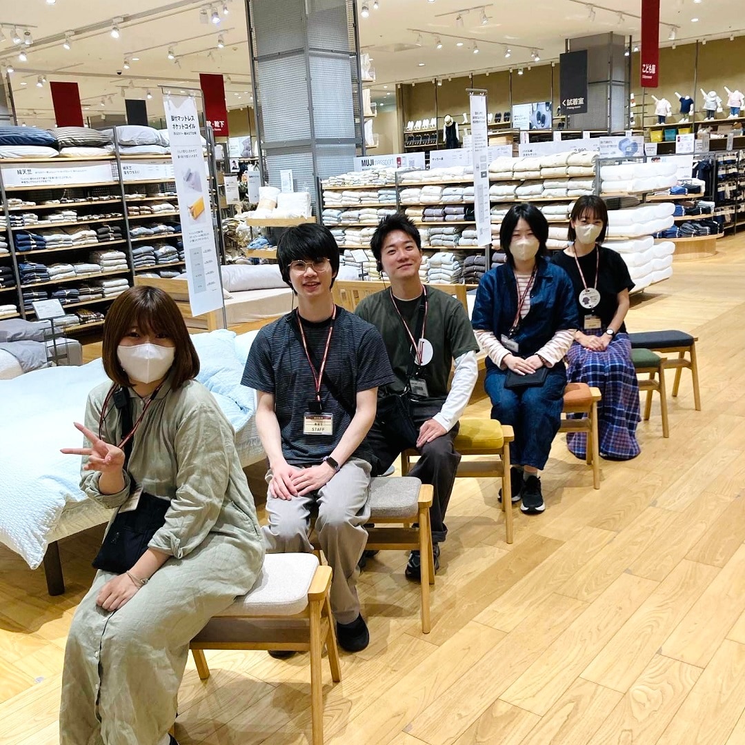 スツール