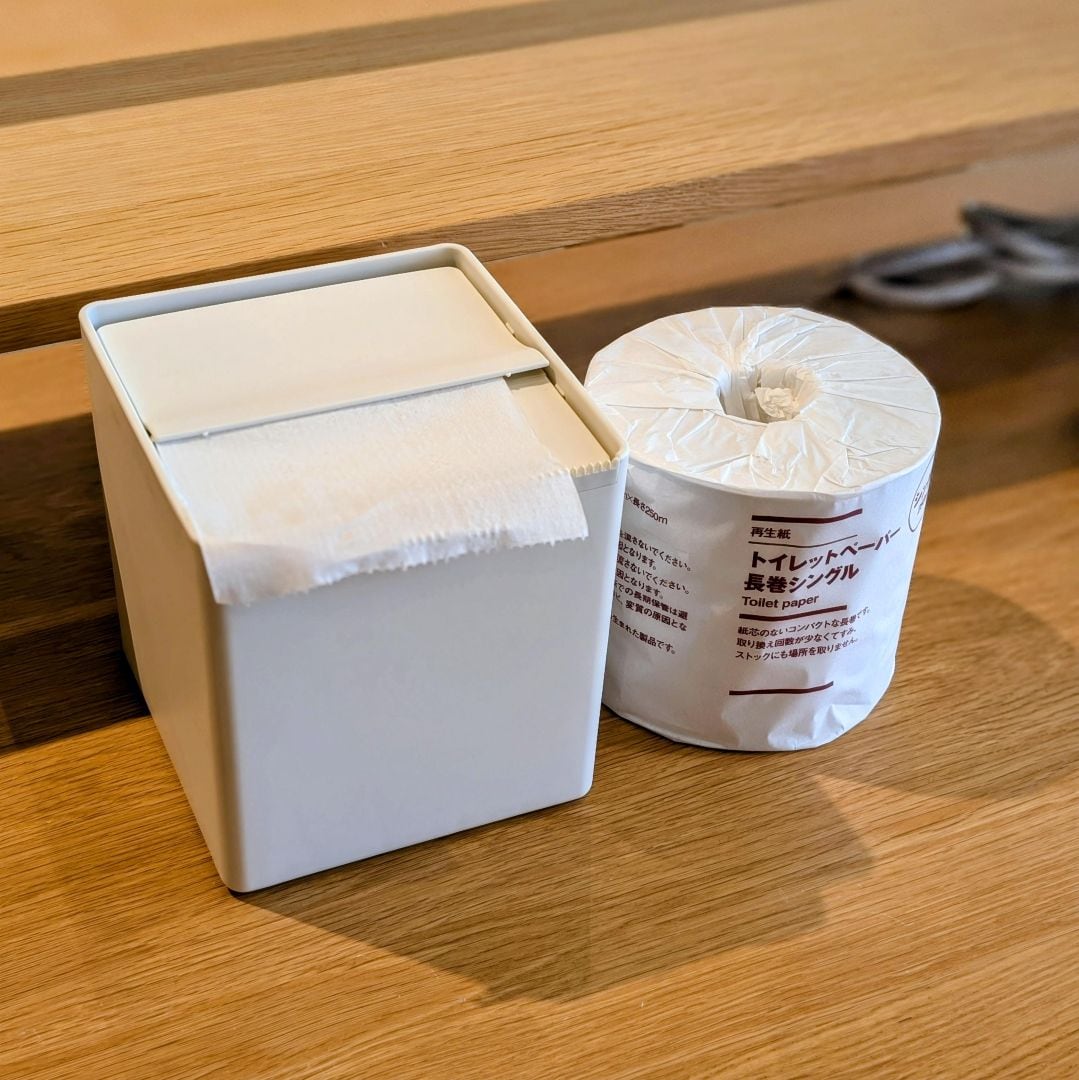 【ウニクス上里】新商品の「トイレットペーパーケース」をご紹介します。_v2XoYz