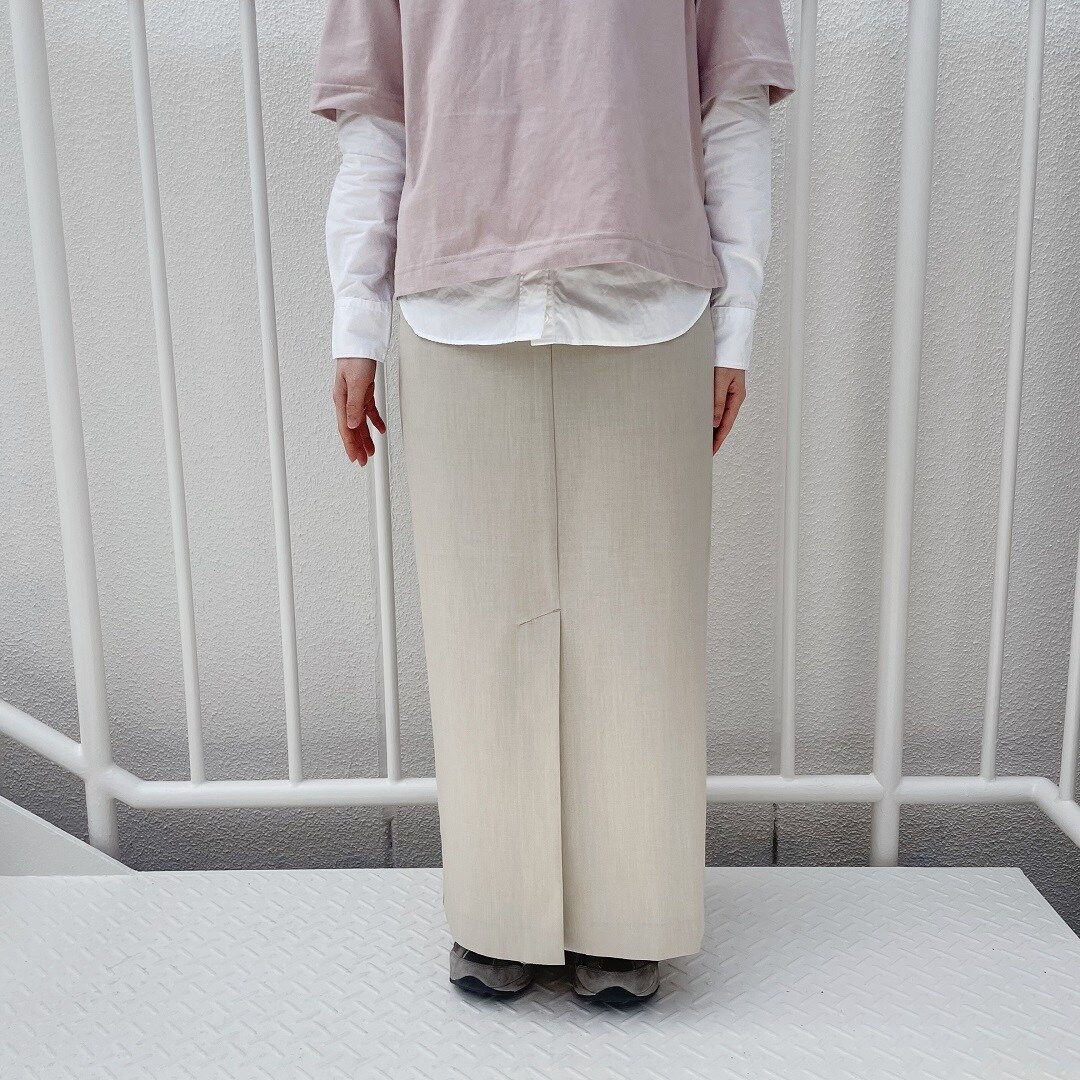 女性スタッフの着こなし3