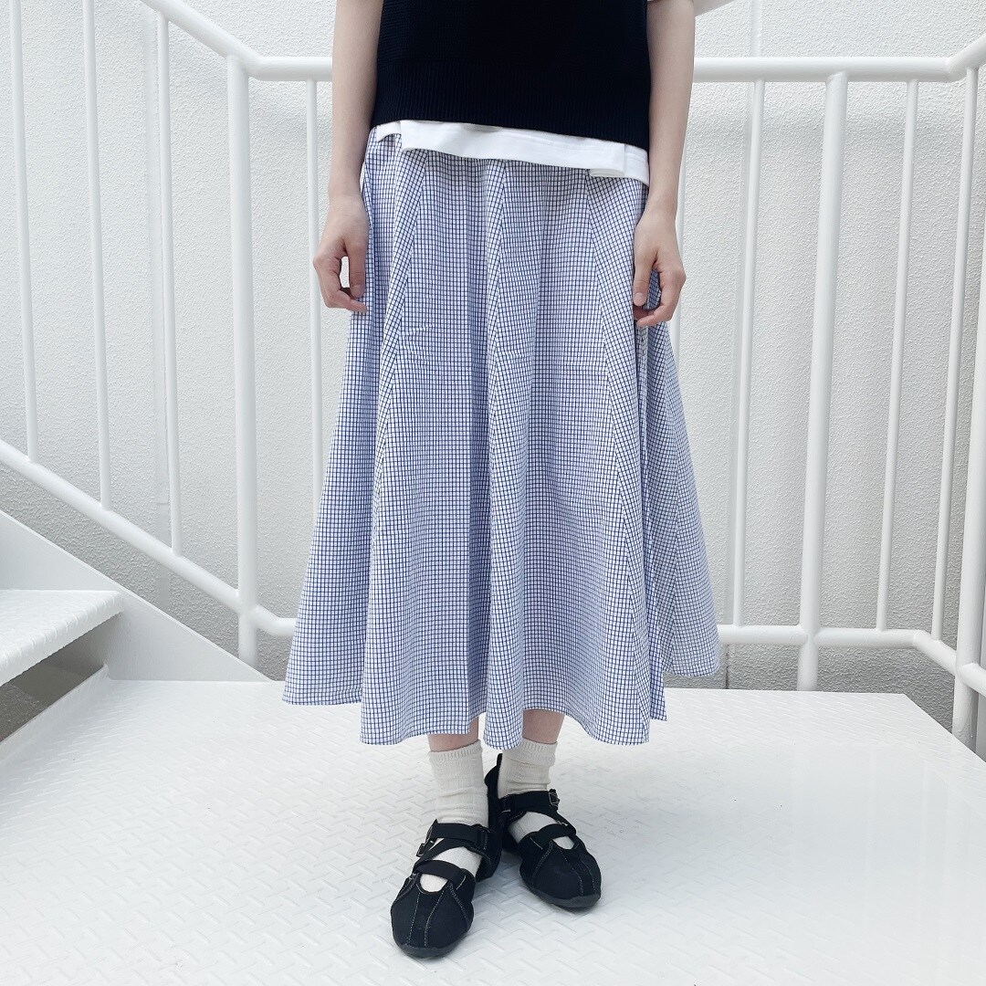女性スタッフの着こなし
