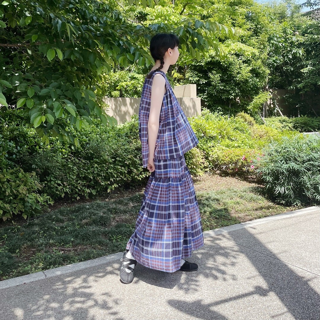 女性スタッフの着こなし2