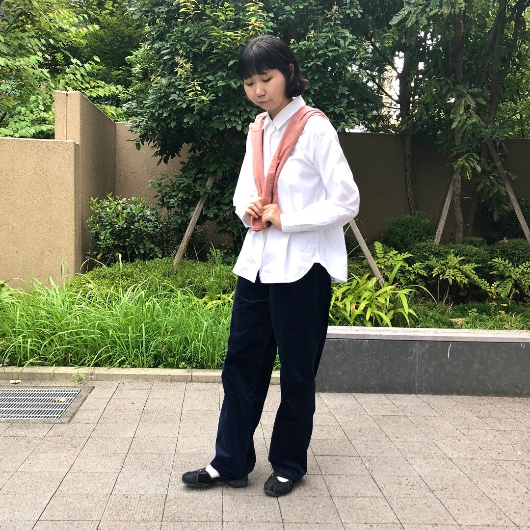 女性スタッフの着こなし1