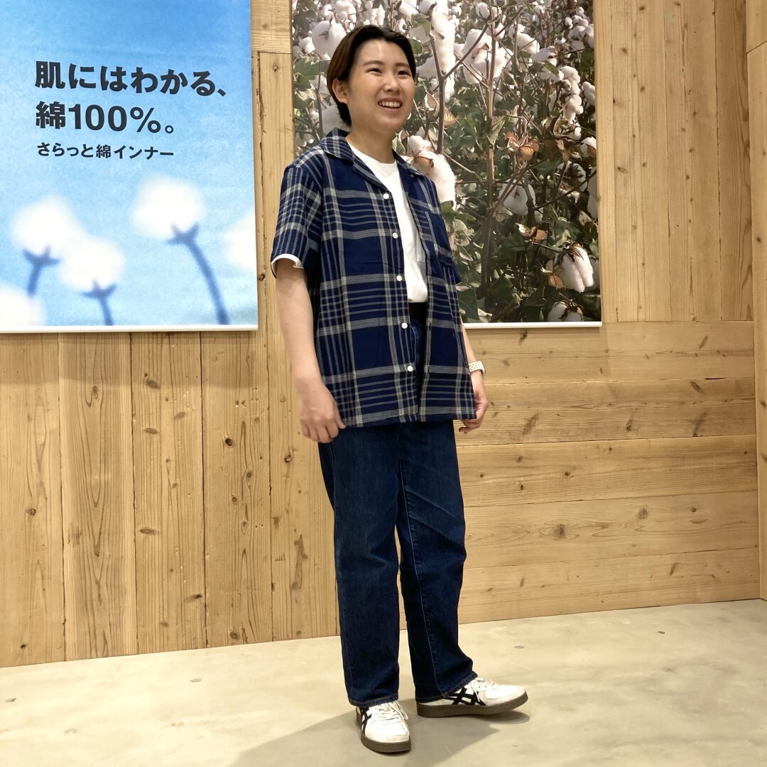 オープンカラーシャツの画像