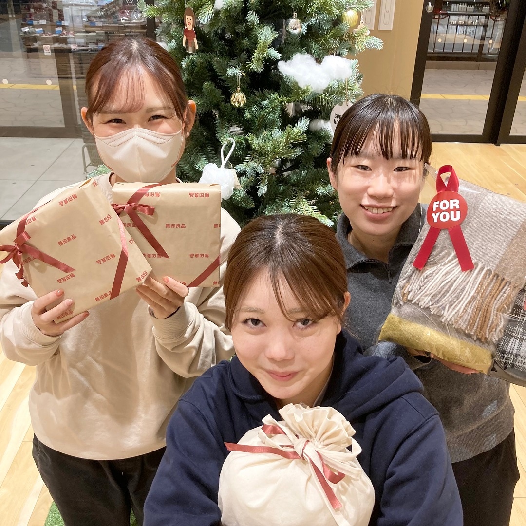 スタッフ集合写真