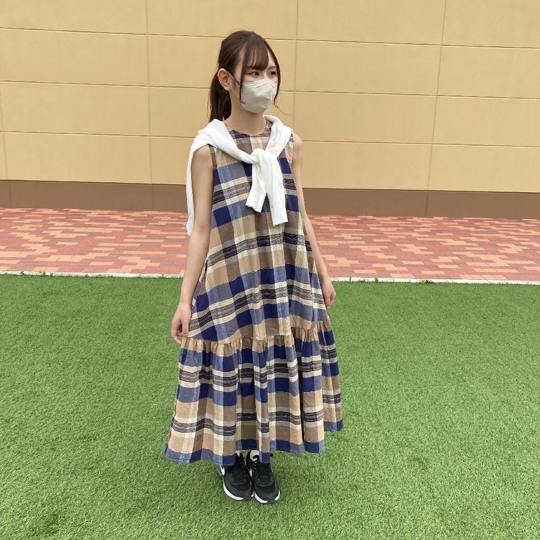 カーディガン肩掛け全身