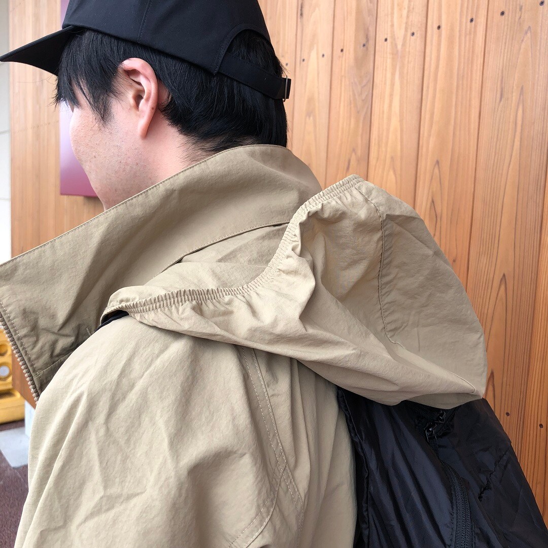 フードあり