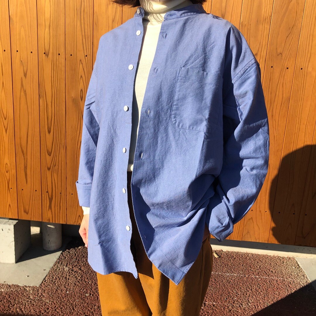 シャツアップ
