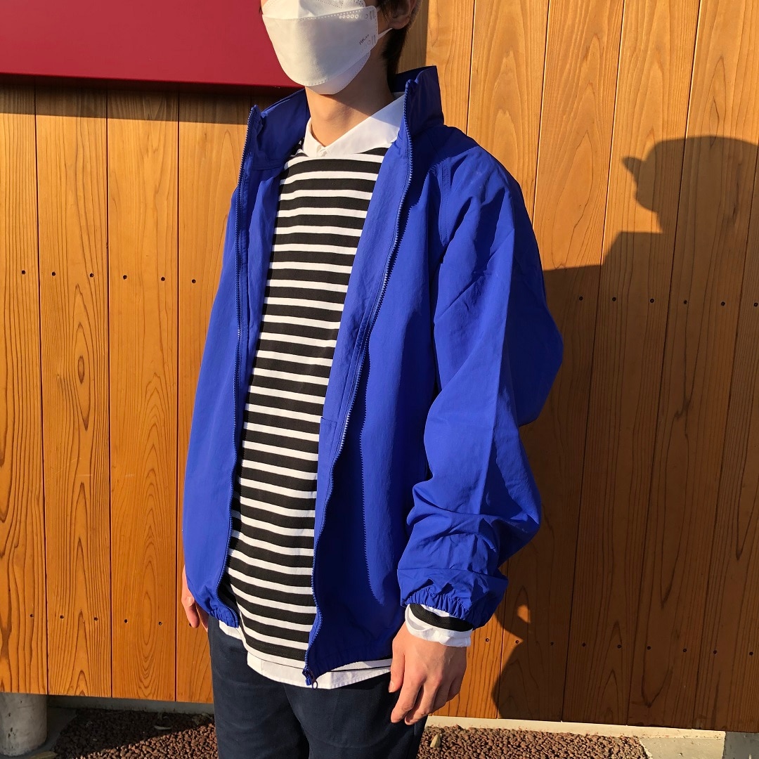 フードなしアップ