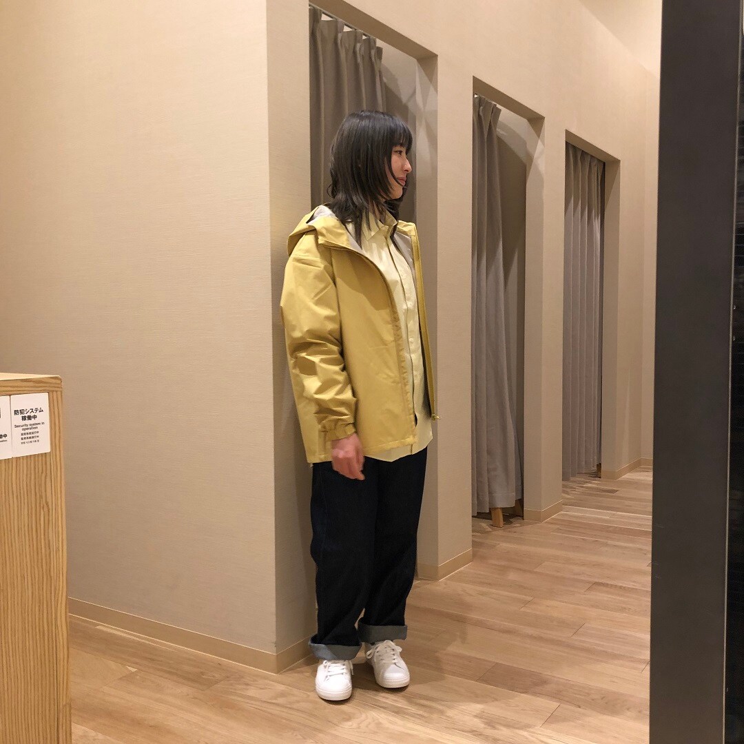 撥水ジャケット横向き