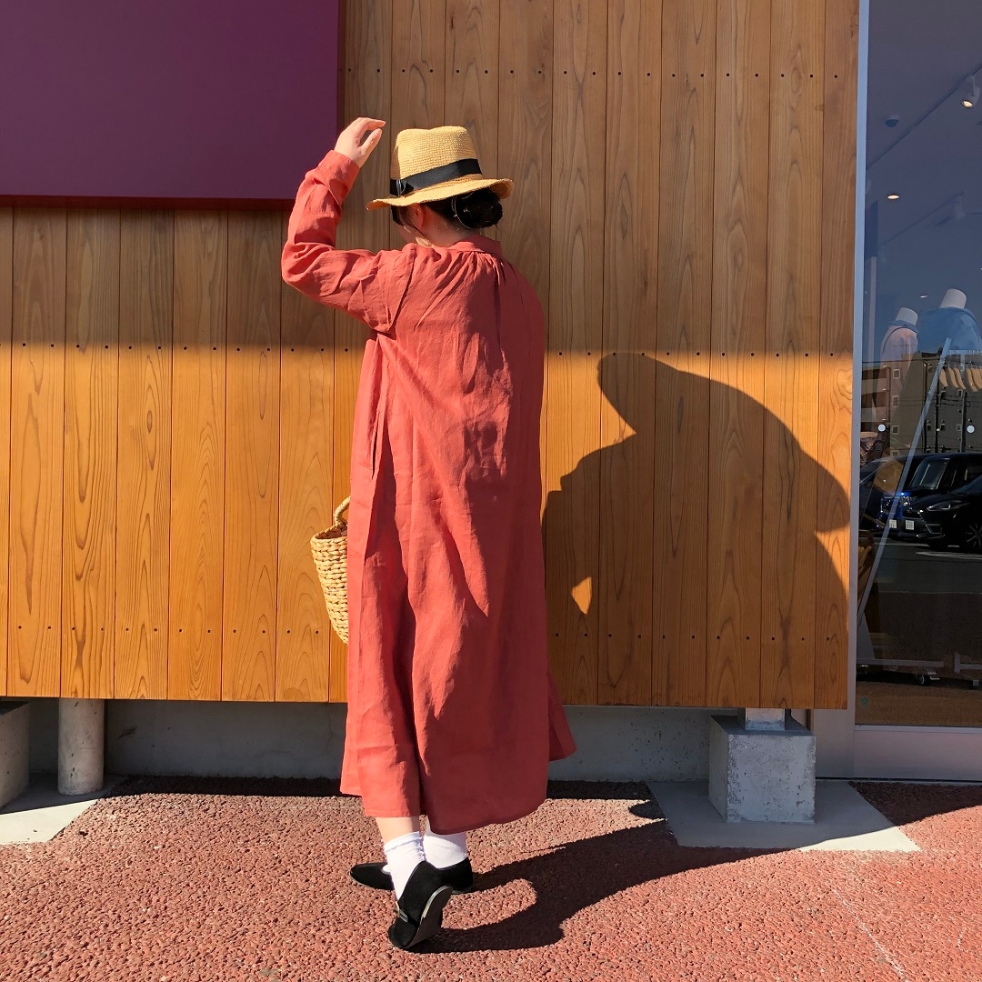 スタッフコーデ後ろ向き