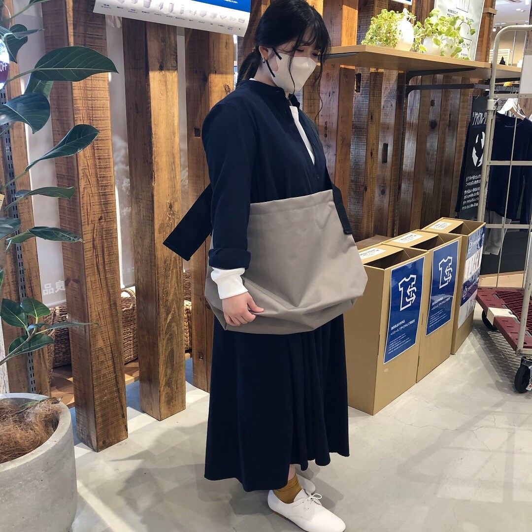 太ベルトスクエアショルダーバッグ②