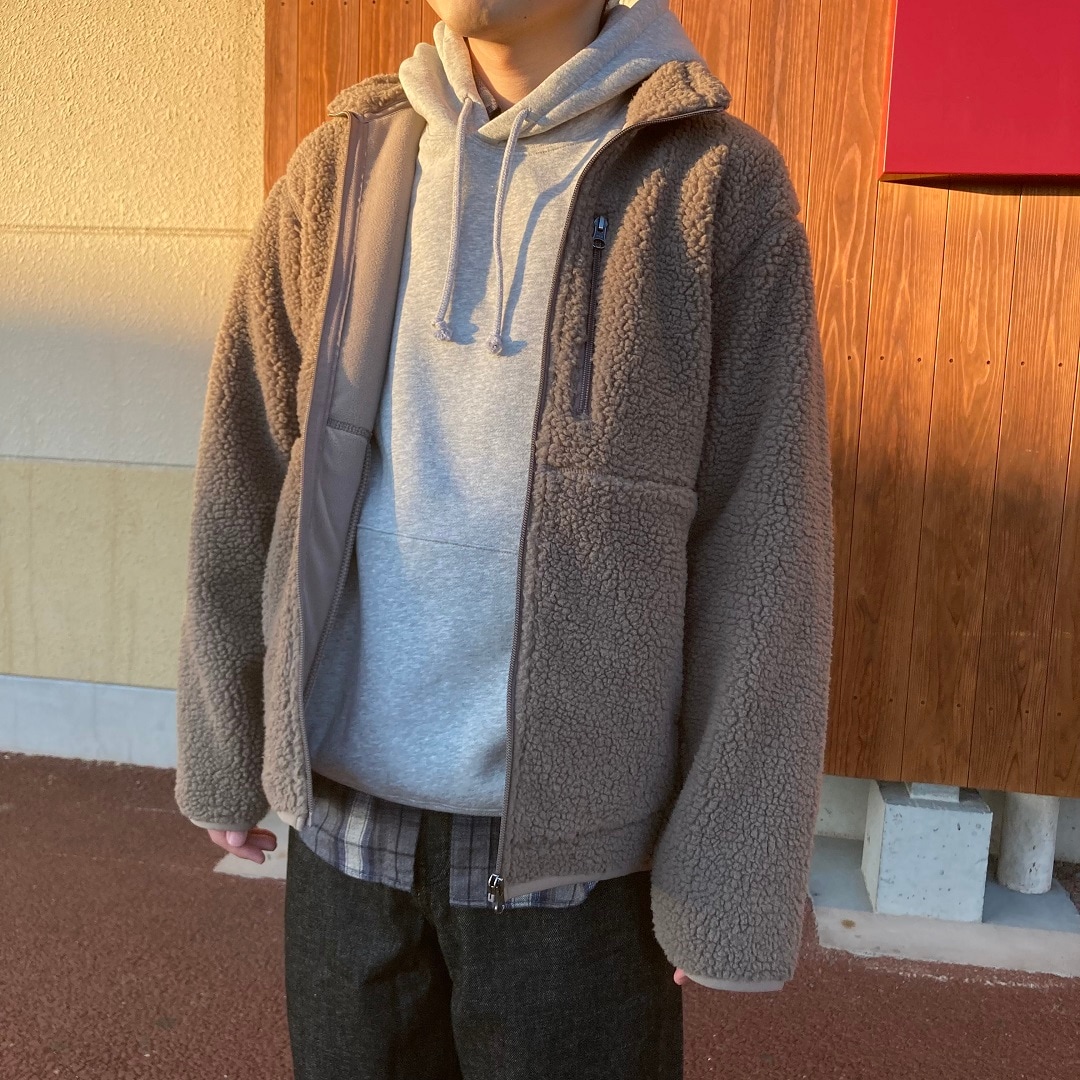 シャツ・スウェット重ね着例