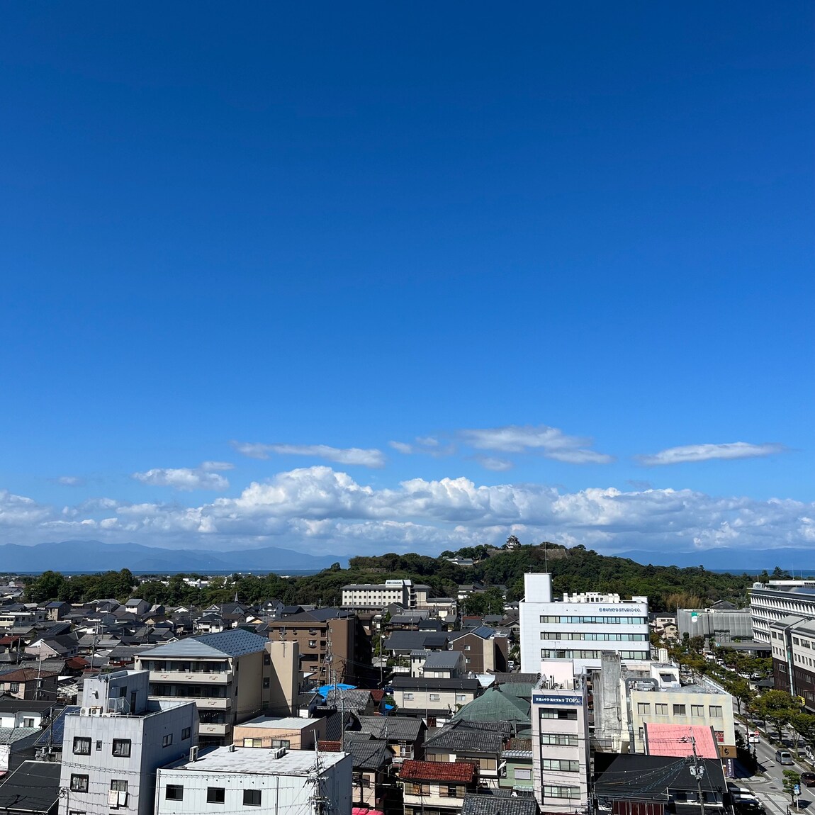 彦根駅方面から