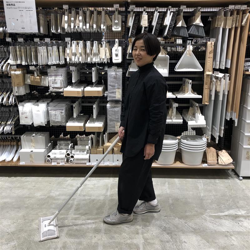 【ビバシティ彦根】（モップ掛け・人）